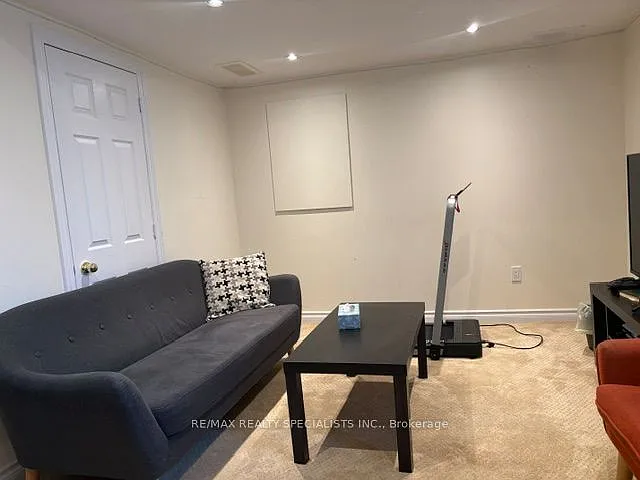 3150 Erin Centre Blvd #16 — Photo 9