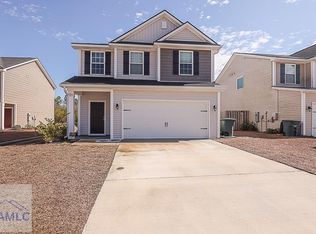 131 Battalion Ln, Hinesville, GA 31313