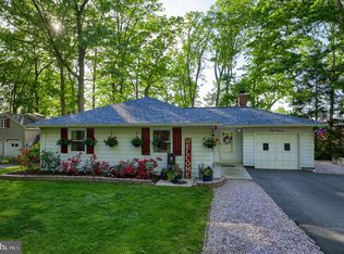 111 Woodland Rd, York, PA 17403