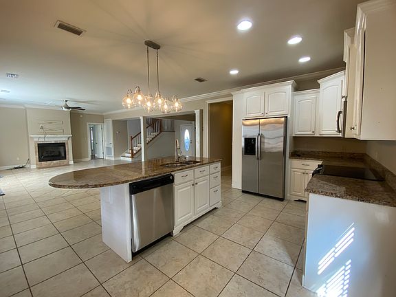 20230119_170237685_iOS_01192023