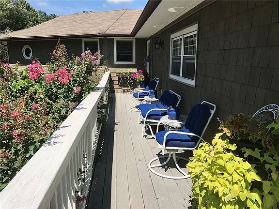 2nd image of 20 Cowgur Ln