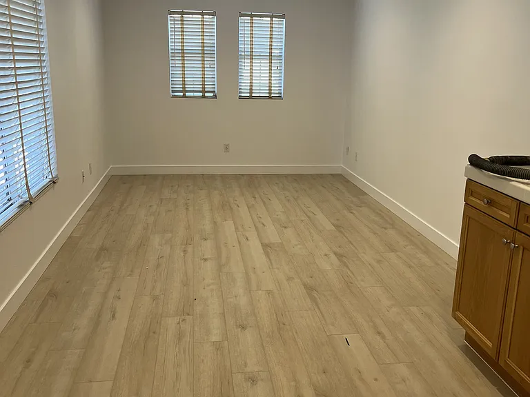 2558 Carlton Pl — Photo 12