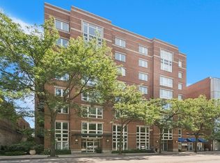 811 Chicago Ave APT 201, Evanston, IL 60202