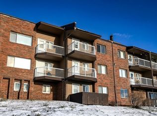 601 100a Ave, Dawson Creek, BC V1G 1X8