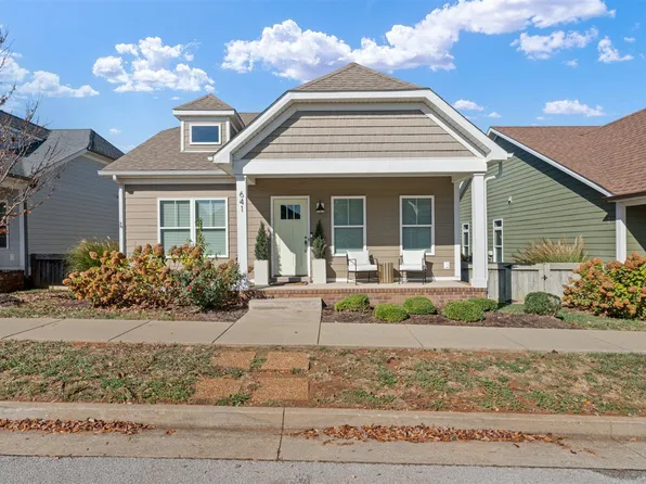 641 Constitution Dr, Bowling Green, KY 42103