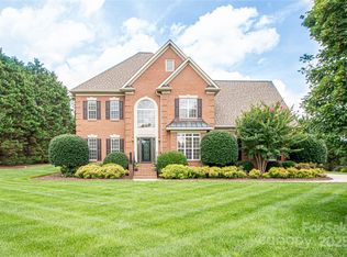 2019 Heirloom Ct, Matthews, NC 28104