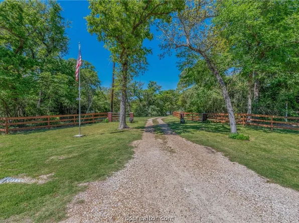 17686 County Road 473, Somerville, TX 77879