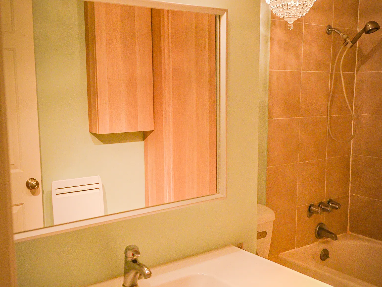 2 bed, 880 sqft, $2,295 — Photo 4