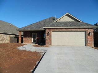 5405 SW Trevor Cir, Lawton, OK 73505