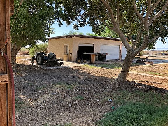 4th image of 11116 S Havana Ave