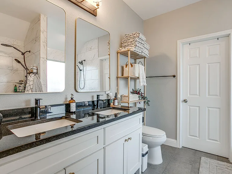 5617 Kilpatrick Ave — Photo 20