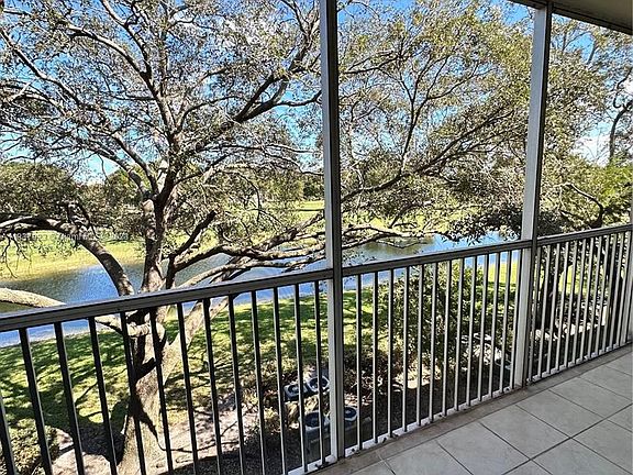 4th image of 1101 SW 128th Ter APT 311C