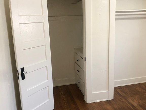 4th image of 2845 San Marino St #29