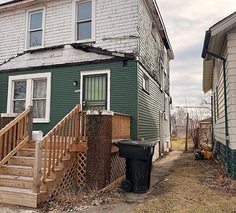 3rd image of 3267 Vicksburg St