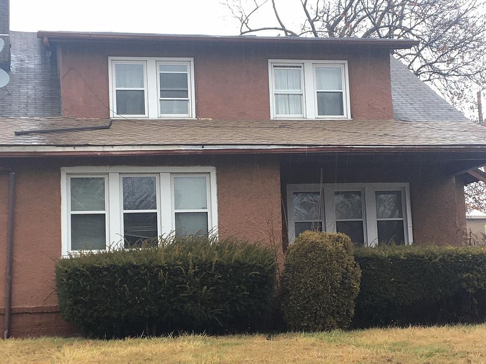 1st image of 586 E Florida Ave