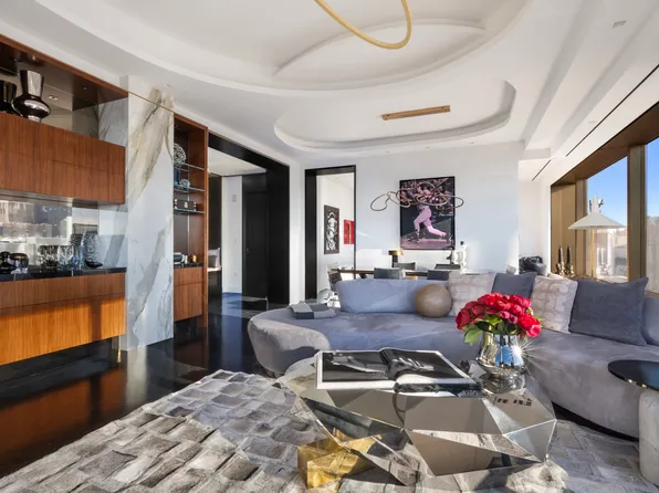 551 West 21st Street image 5 of 21