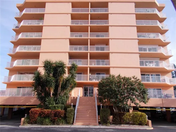 7432 Sunshine Skyway Ln S APT 304, Saint Petersburg, FL 33711