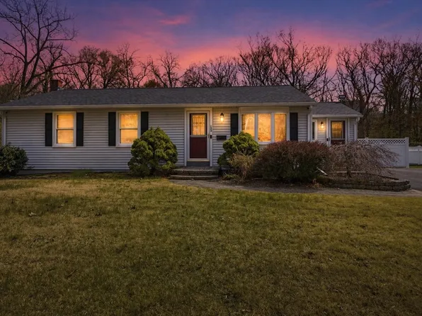 133 Boyce St, Auburn, MA 01501