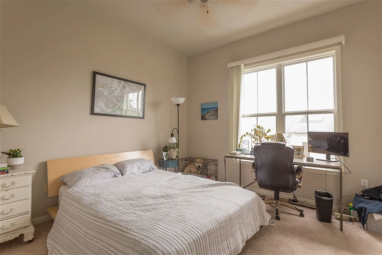 801 Walker Sq APT 4D photo 1