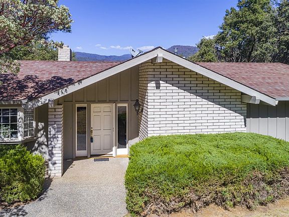 4th image of 41770 Yosemite Pines Dr