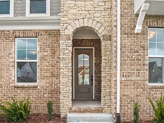 The Everly C Exterior