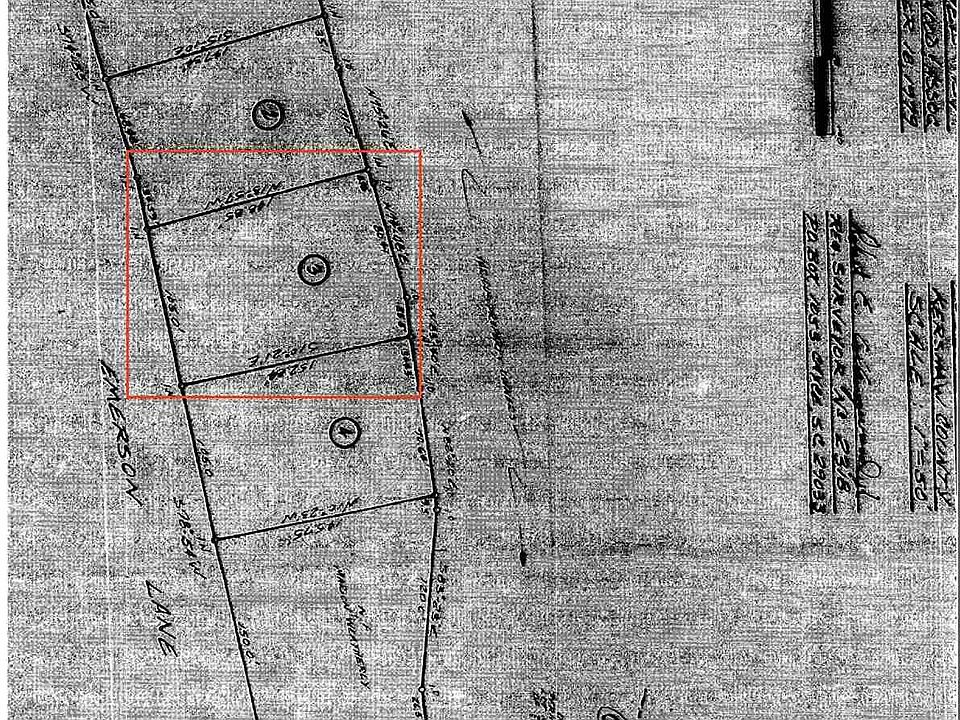 2nd image of 618 Emerson Rd