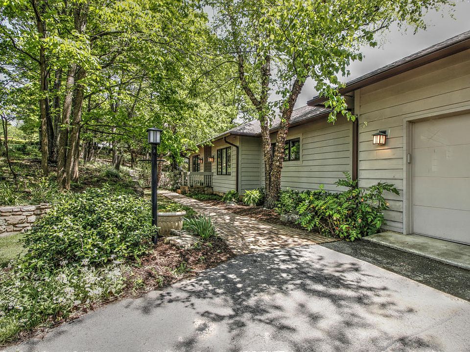 1st image of 7018 Campbell Dr
