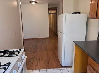 832 Washington Ave APT 3R, Brooklyn, NY 11238