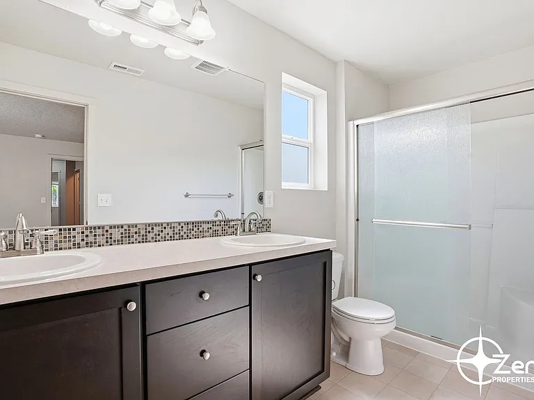 11517 NE 125th Ave — Photo 22