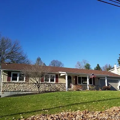1784 Elbow Ln photo 1