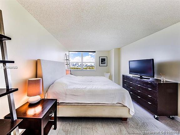 3rd image of 650 West Ave APT 2103