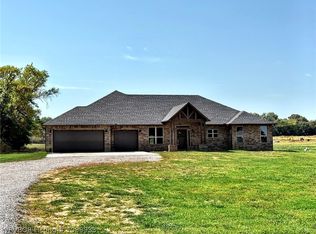 1088 W Pinto Ave, Sallisaw, OK 74955