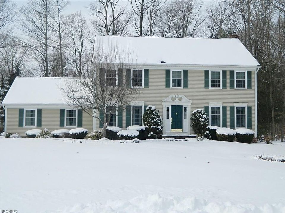 1st image of 300 Poplar Ct