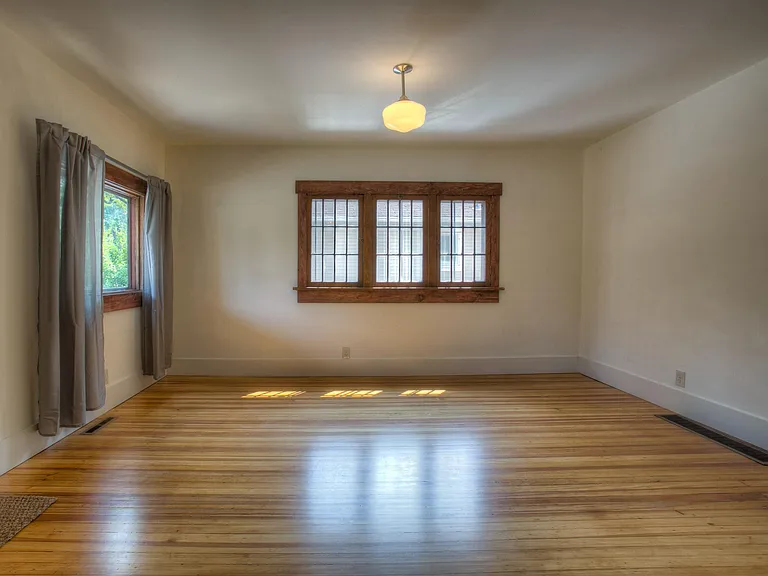 507 N Grant Ave — Photo 5