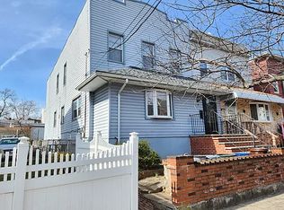 86-40 125th St #3FAM, Richmond Hill, NY 11418