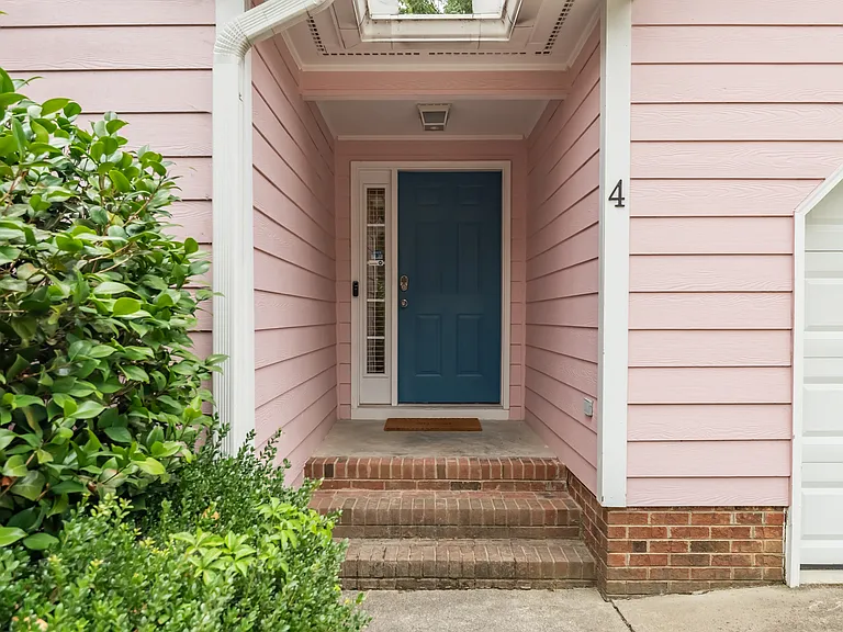 4 Kandes Ct — Photo 3