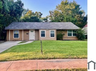 6043 Lyndhurst Dr, Houston, TX 77033