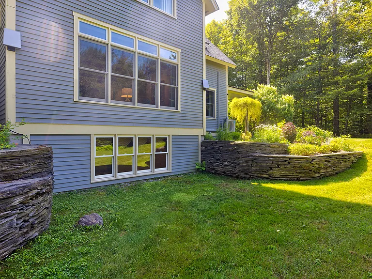 271 Thomas Pasture Rd — Photo 58