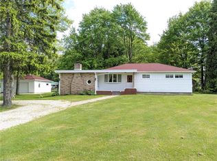 4479 Shanks Phalanx Rd, Southington, OH 44470