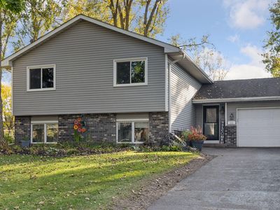 512 84th Ln NW, Coon Rapids, MN, 55433