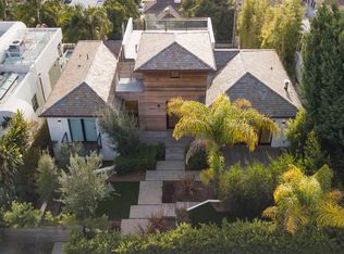 902 Berkeley St, Santa Monica, CA 90403