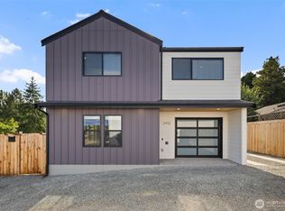 2912 SW Thistle St UNIT B, Seattle, WA 98126