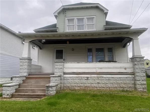 36 Willowlawn Pkwy, Cheektowaga, NY 14206