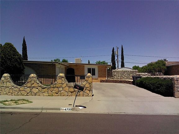 3rd image of 4737 Blossom Dr