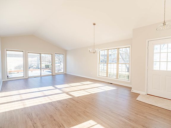 4th image of 37 Corinth Dr #37