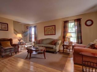 230 Arbour Ct, North Wales, PA 19454