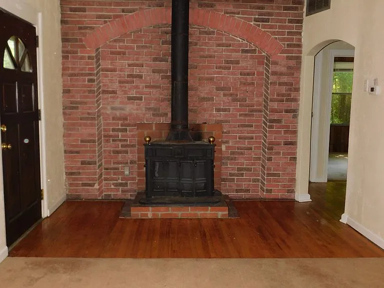 5725 E University Ave — Photo 3
