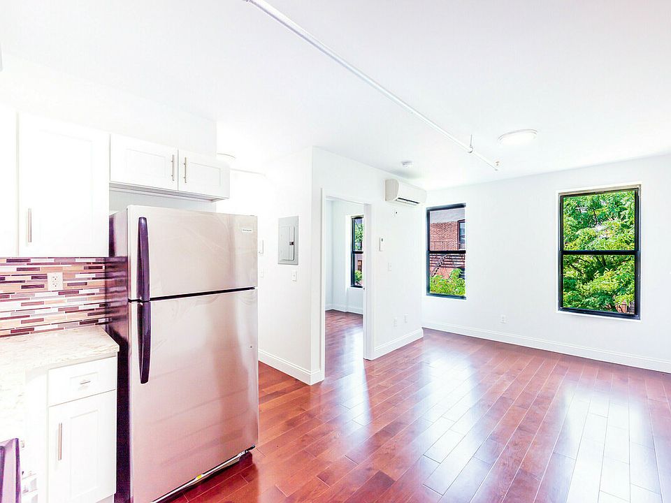1st image of 1227 Dean St #4R