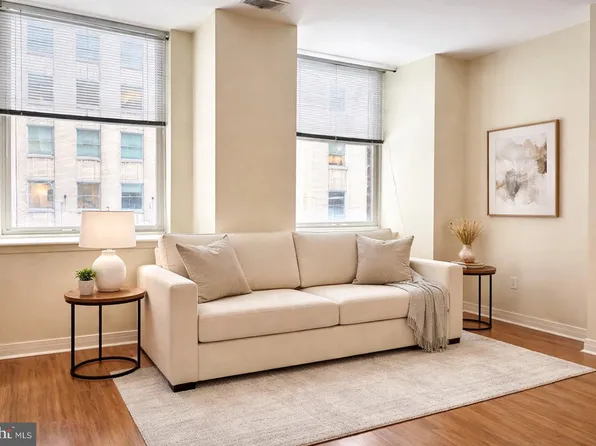 1600 Arch St APT 612, Philadelphia, PA 19103