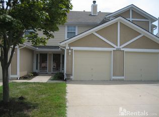 4605 NE Whispering Winds Dr UNIT 58, Lees Summit, MO 64064
